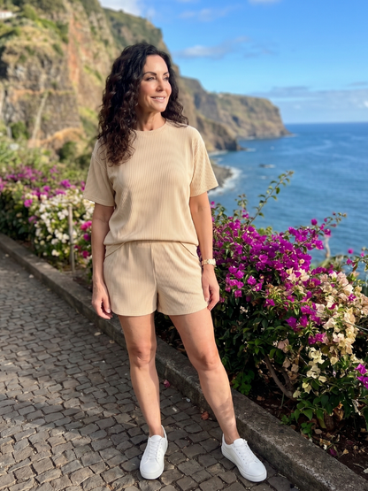 Bella - Comfortable Short Sleeve Crew Neck Relaxed Fit Set