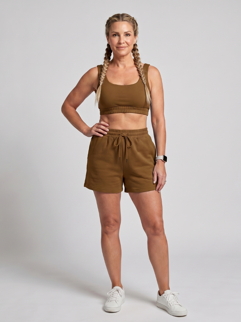 Lysem - Comfortable Sleeveless Scoop Neck Crop Top And Shorts Set