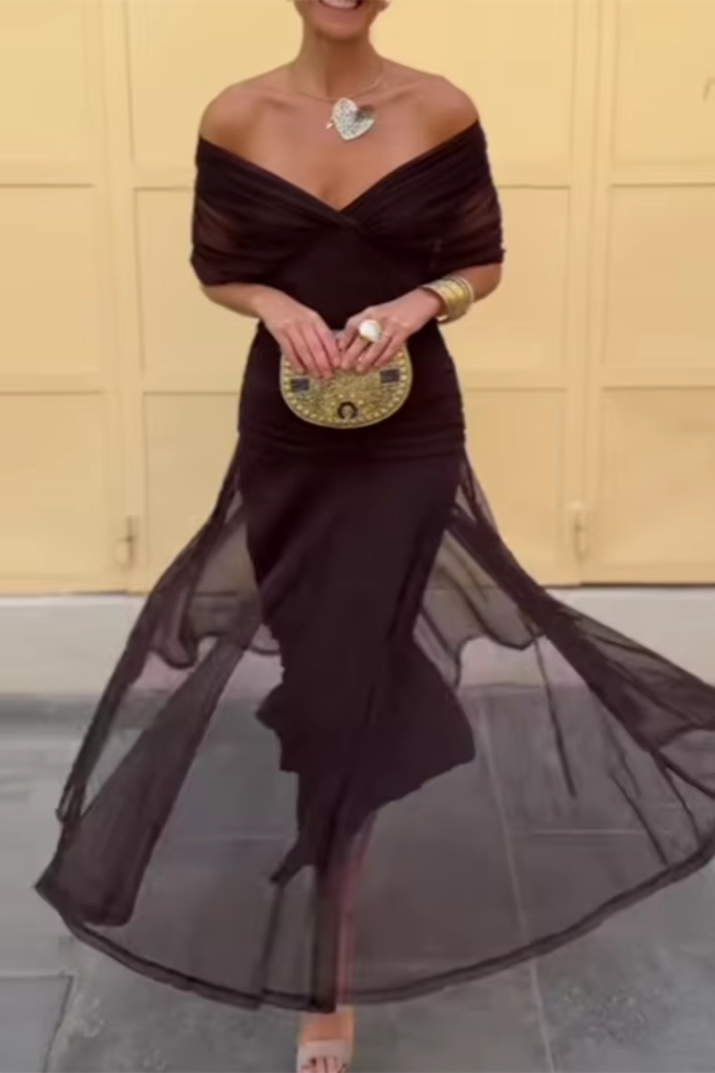 Louise | Elegant Maxi Party Dress with V-Neck - Comfortable Long Dress