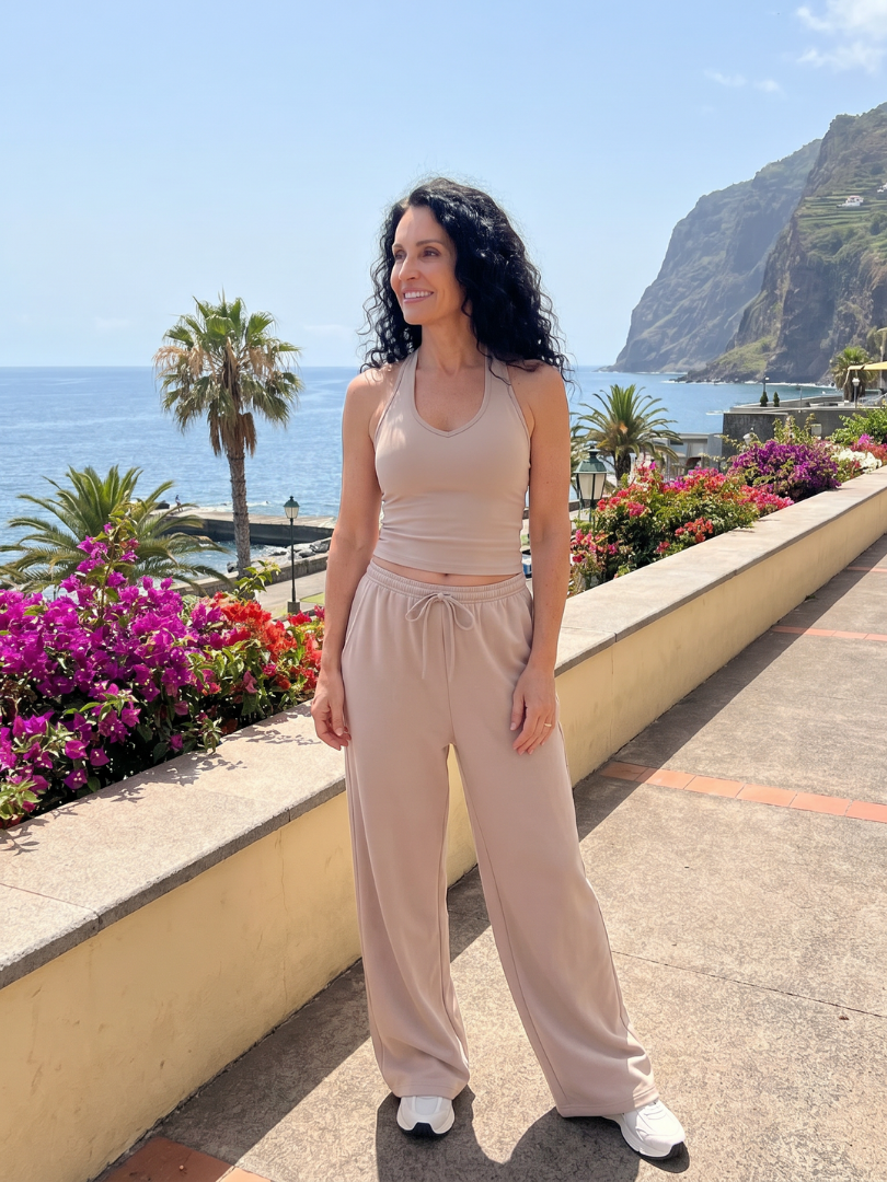 Helena - Lightweight Sleeveless Scoop Neck Top And Wide Leg Pants Set