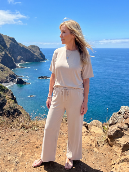 Wihel - Lightweight Short Sleeve Drawstring Waist And Straight Leg Pants Set