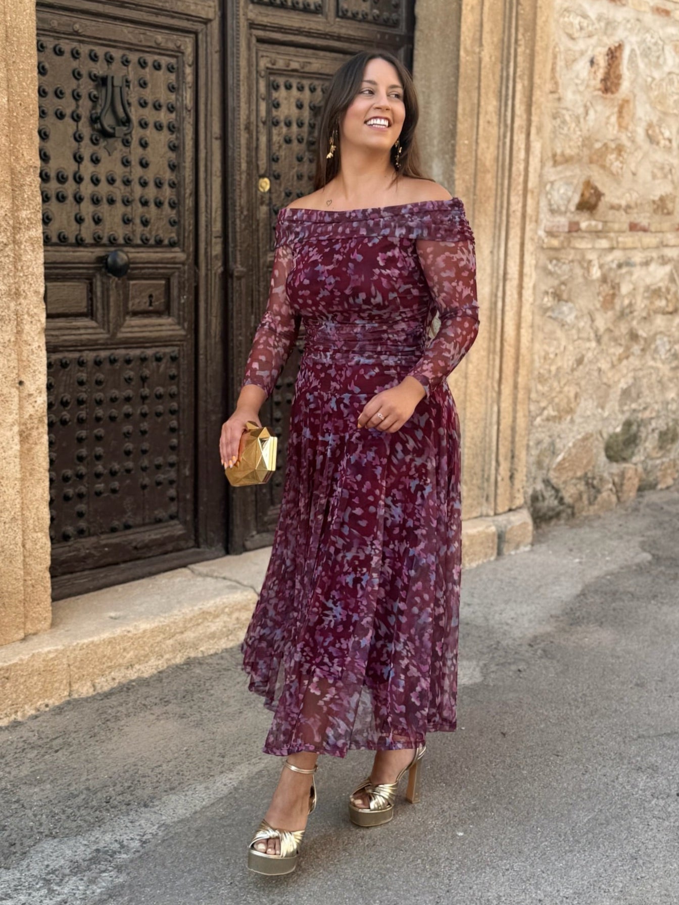 Vera - Elegant Midi Dress