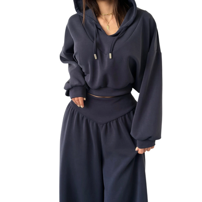 WINA CROP HOODIE SET - Comfortable Two-Piece Outfit